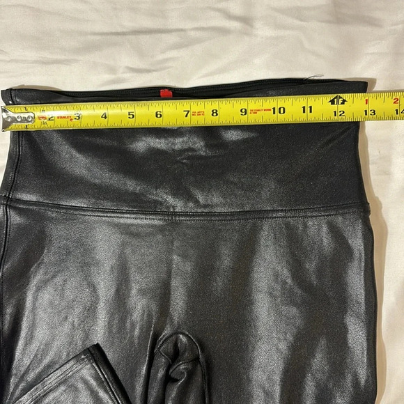 SPANX Black Faux Leather Leggings size M - Picture 4 of 11